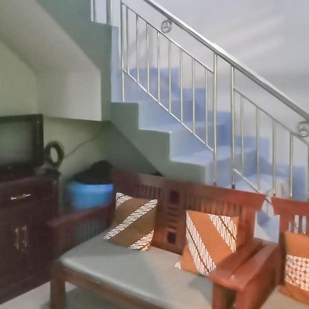 Triyoga Homestay Syariah Redpartner Sangkanurip 外观 照片