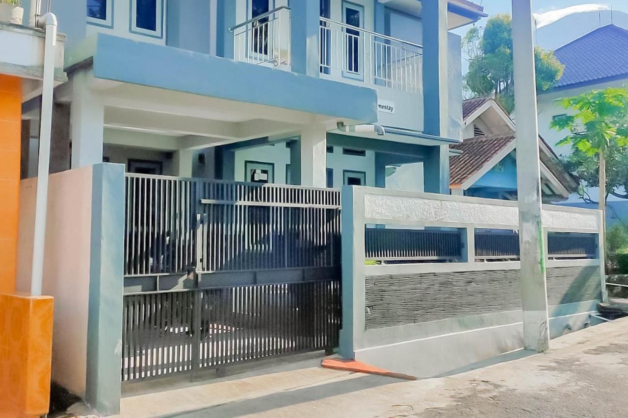 Triyoga Homestay Syariah Redpartner Sangkanurip 外观 照片