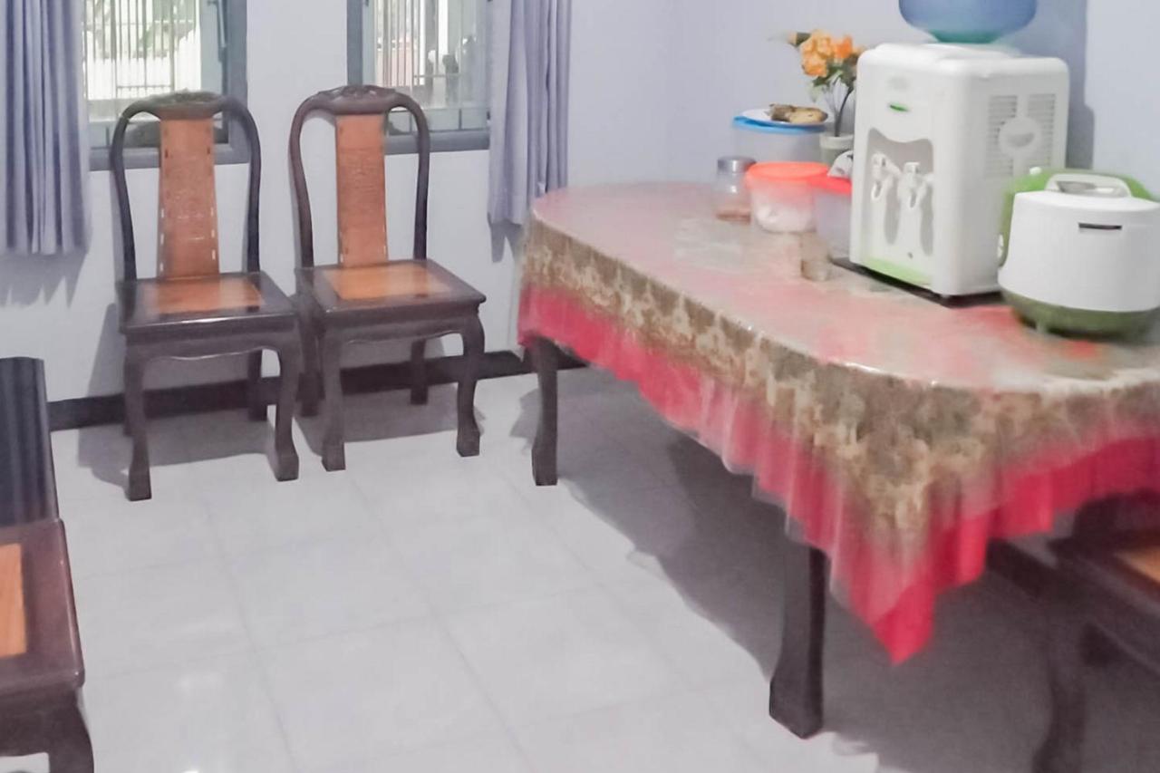 Triyoga Homestay Syariah Redpartner Sangkanurip 外观 照片